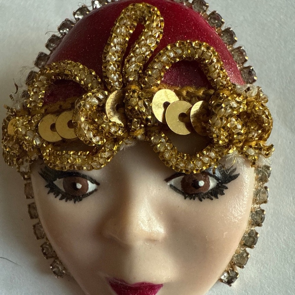 Signed R40 Flapper Lady Porcelain Brooch